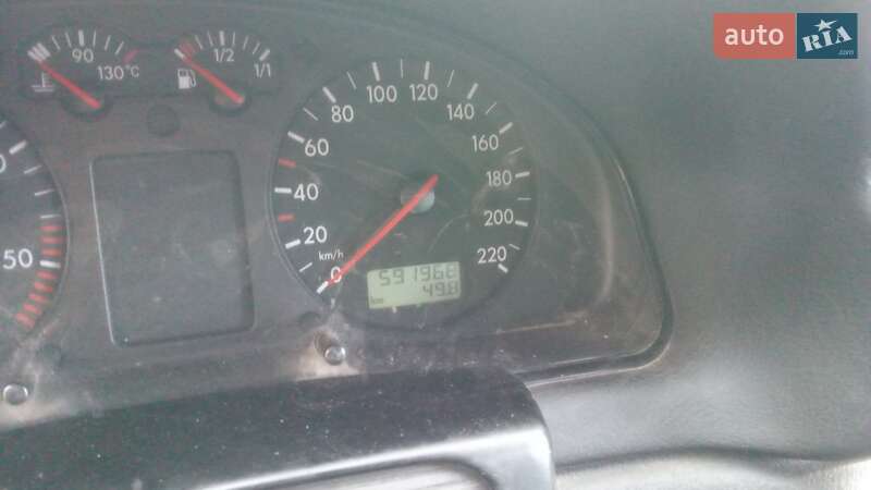 Універсал Volkswagen Passat 1999 в Запоріжжі