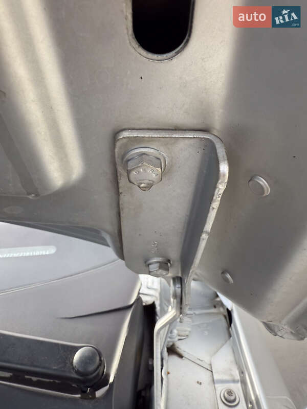 Седан Volkswagen Passat 2007 в Чернівцях