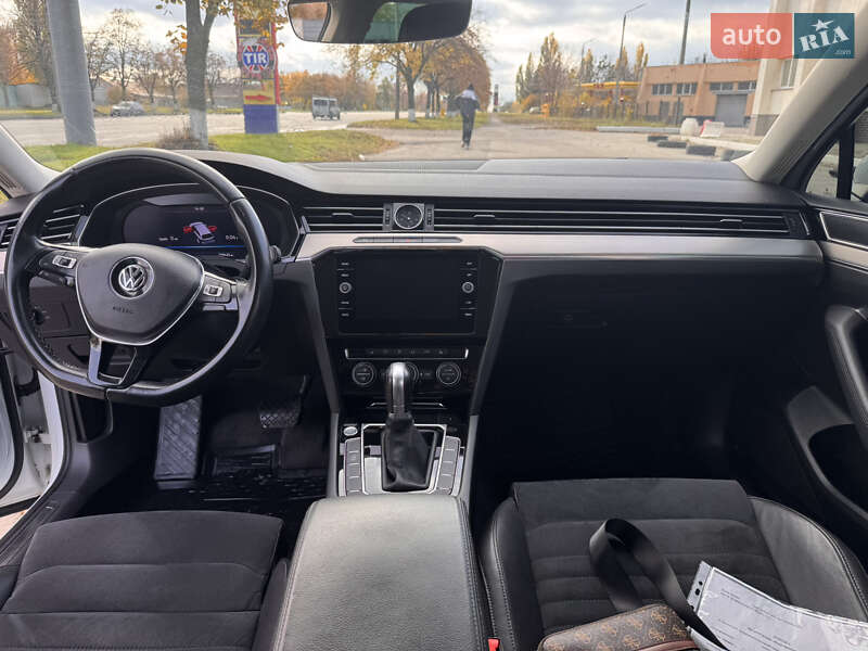 Універсал Volkswagen Passat 2017 в Харкові фото 15 Універсал Volkswagen Passat 2017 в Харкові