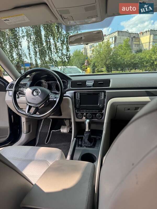 Седан Volkswagen Passat 2017 в Борисполе