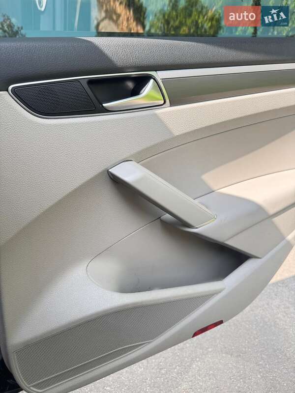 Седан Volkswagen Passat 2017 в Борисполе