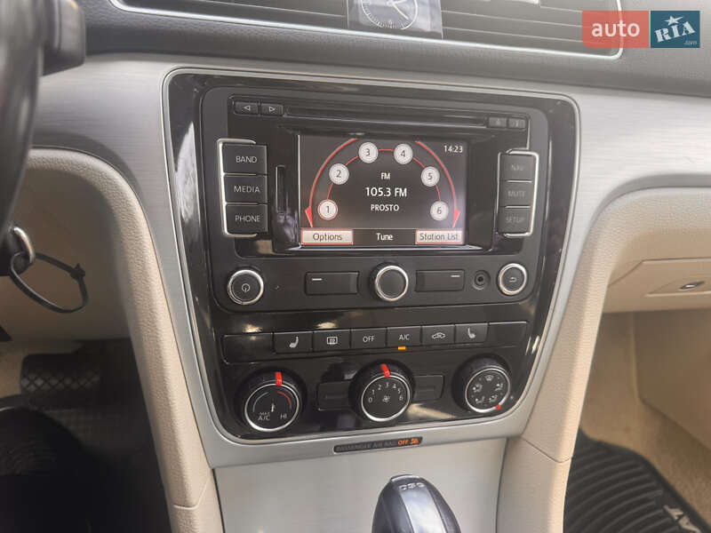 Седан Volkswagen Passat 2013 в Одессе фото 13 Седан Volkswagen Passat 2013 в Одессе