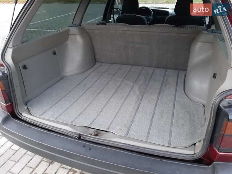 Универсал Volkswagen Passat 1992 в Львове фото 21 Универсал Volkswagen Passat 1992 в Львове