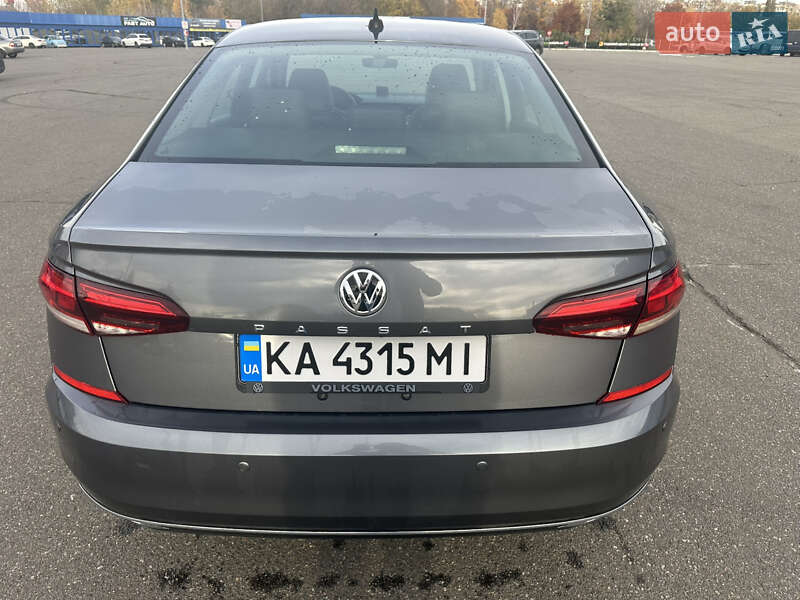 Седан Volkswagen Passat 2020 в Киеве