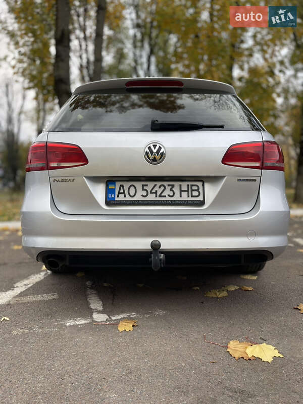 Универсал Volkswagen Passat 2013 в Ужгороде
