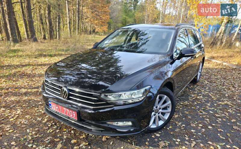 Универсал Volkswagen Passat 2022 в Буче
