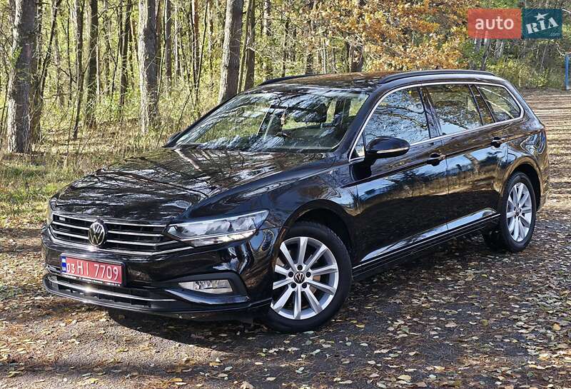 Универсал Volkswagen Passat 2022 в Буче