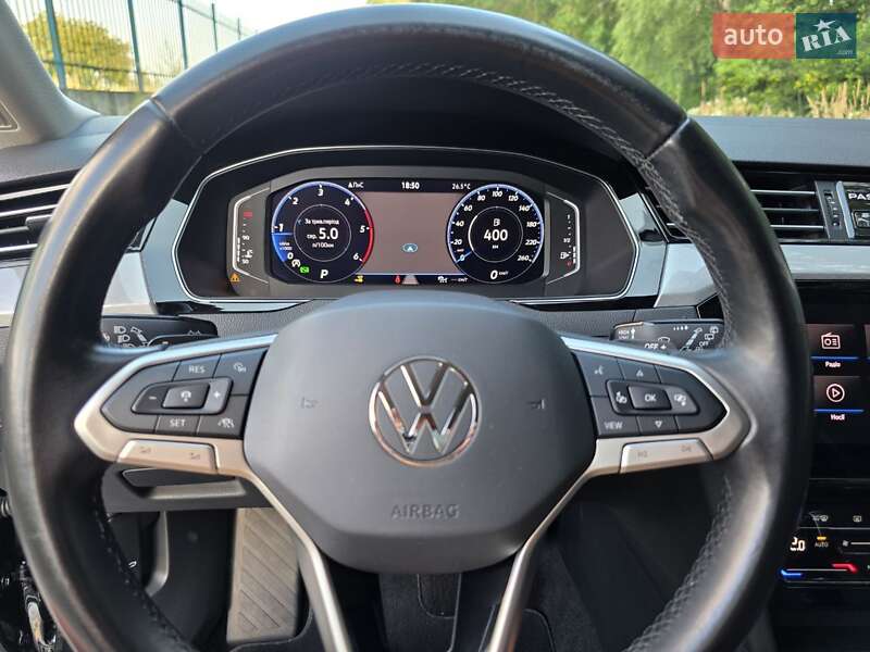 Универсал Volkswagen Passat 2022 в Буче