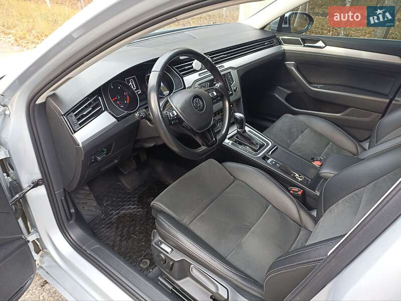 Универсал Volkswagen Passat 2016 в Радомышле