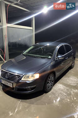 Седан Volkswagen Passat 2007 в Ивано-Франковске