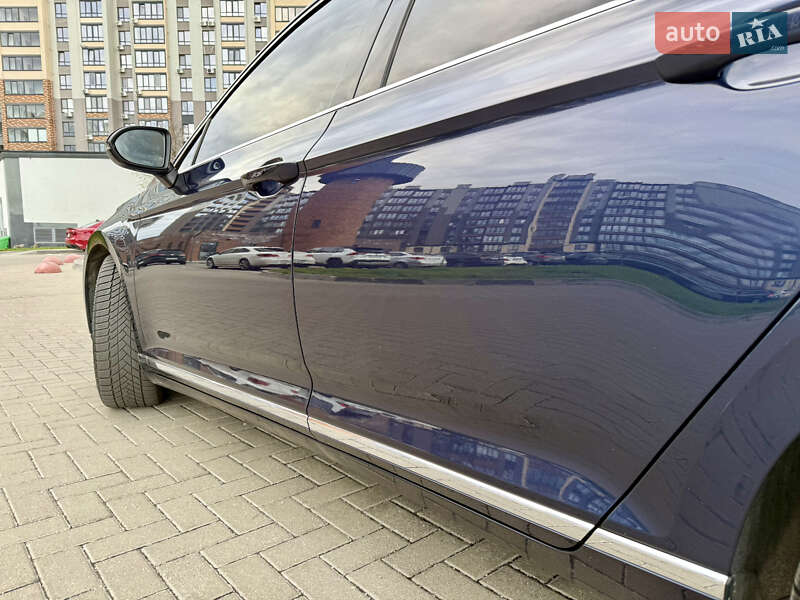 Універсал Volkswagen Passat 2017 в Житомирі