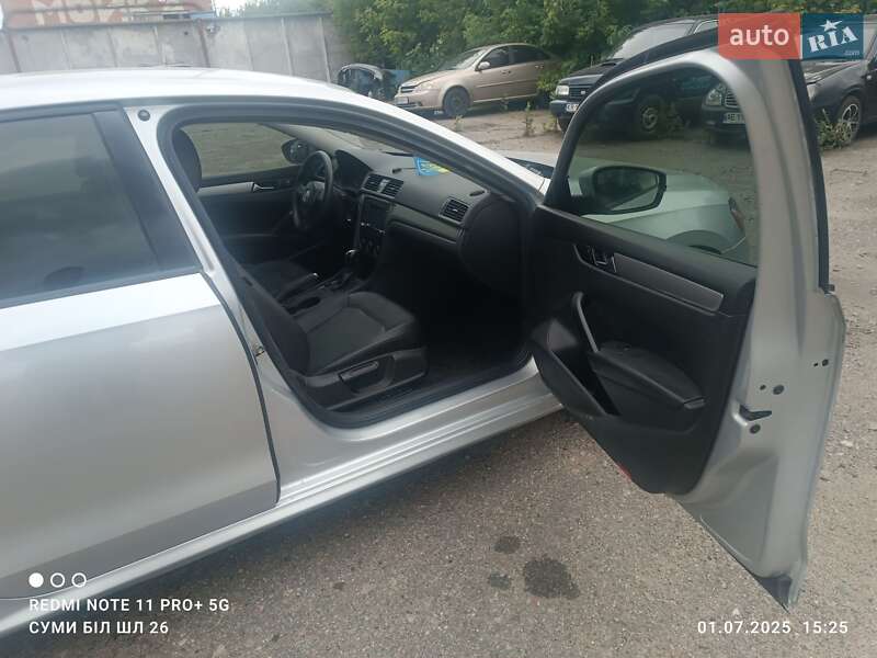 Седан Volkswagen Passat 2012 в Сумах