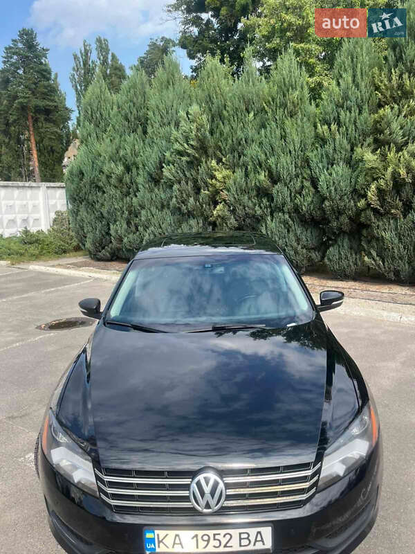 Седан Volkswagen Passat 2013 в Киеве