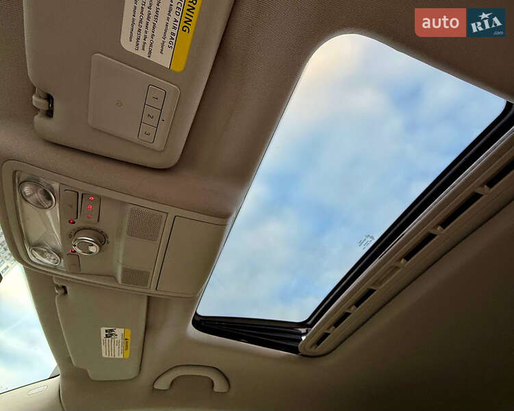 Седан Volkswagen Passat 2012 в Киеве