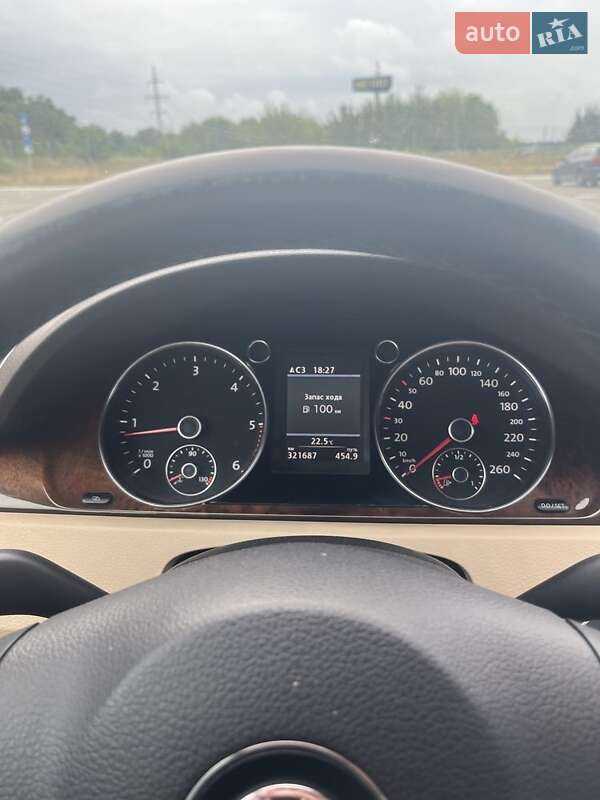 Универсал Volkswagen Passat 2012 в Запорожье