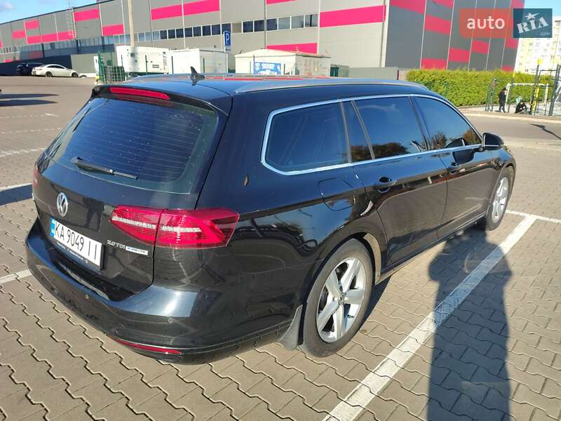 Универсал Volkswagen Passat 2015 в Киеве фото 9 Универсал Volkswagen Passat 2015 в Киеве
