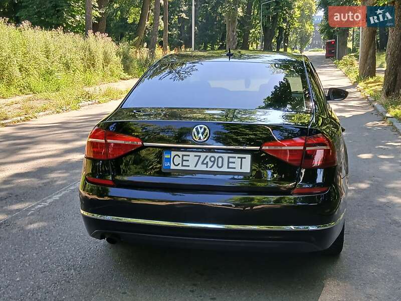 Седан Volkswagen Passat 2016 в Чернівцях