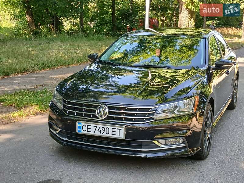 Седан Volkswagen Passat 2016 в Чернівцях