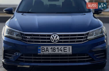 Седан Volkswagen Passat 2017 в Кропивницькому