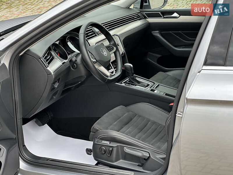 Универсал Volkswagen Passat 2021 в Луцке фото 48 Универсал Volkswagen Passat 2021 в Луцке