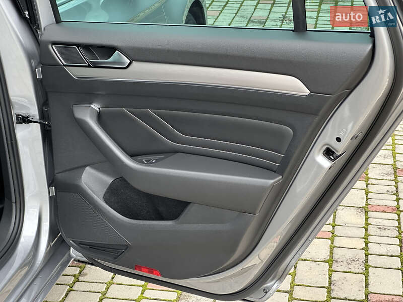 Универсал Volkswagen Passat 2021 в Луцке фото 61 Универсал Volkswagen Passat 2021 в Луцке