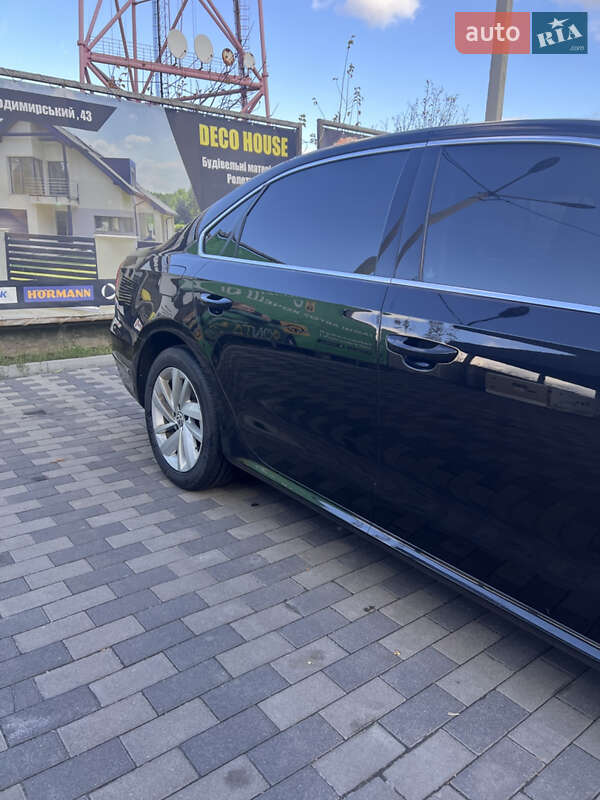 Седан Volkswagen Passat 2018 в Лубнах
