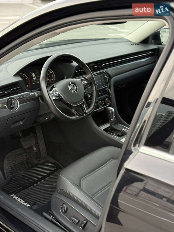 Седан Volkswagen Passat 2019 в Києві фото 26 Седан Volkswagen Passat 2019 в Києві