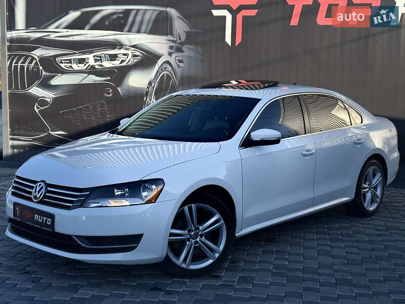 Седан Volkswagen Passat 2015 в Львові