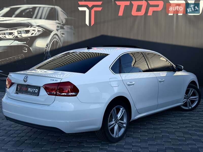 Седан Volkswagen Passat 2015 в Львові