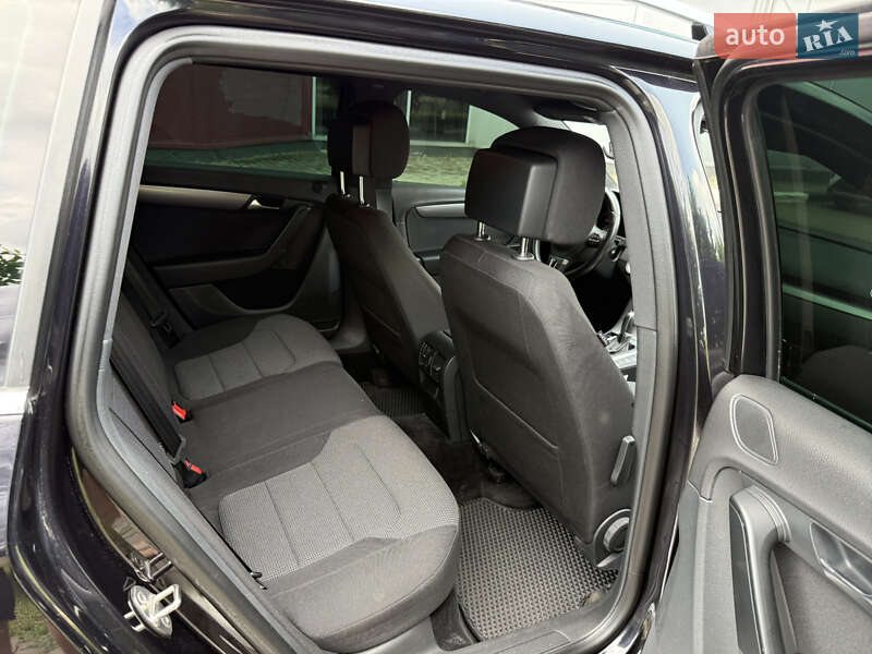 Универсал Volkswagen Passat 2014 в Киеве фото 19 Универсал Volkswagen Passat 2014 в Киеве