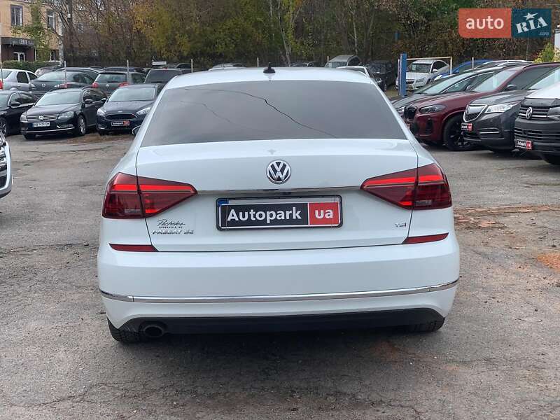 Седан Volkswagen Passat 2018 в Виннице