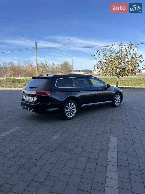 Универсал Volkswagen Passat 2015 в Львове фото 2 Универсал Volkswagen Passat 2015 в Львове