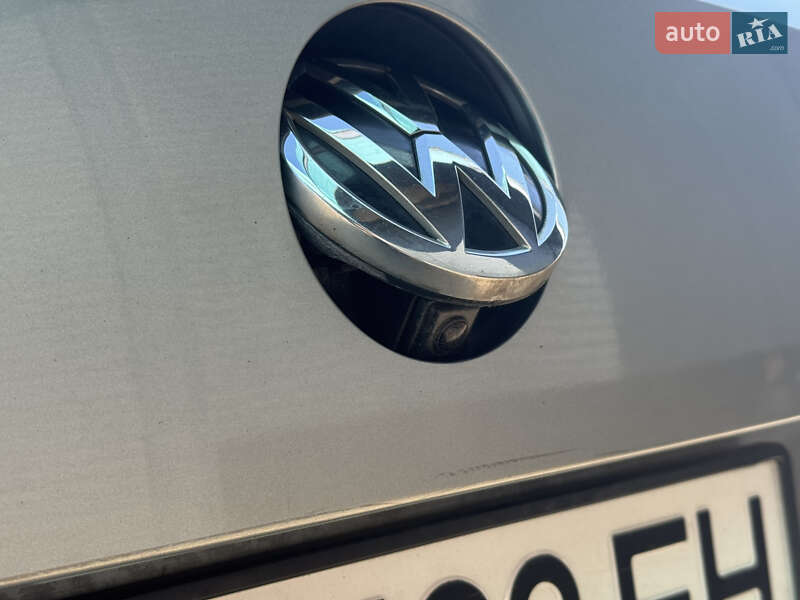 Універсал Volkswagen Passat 2016 в Києві