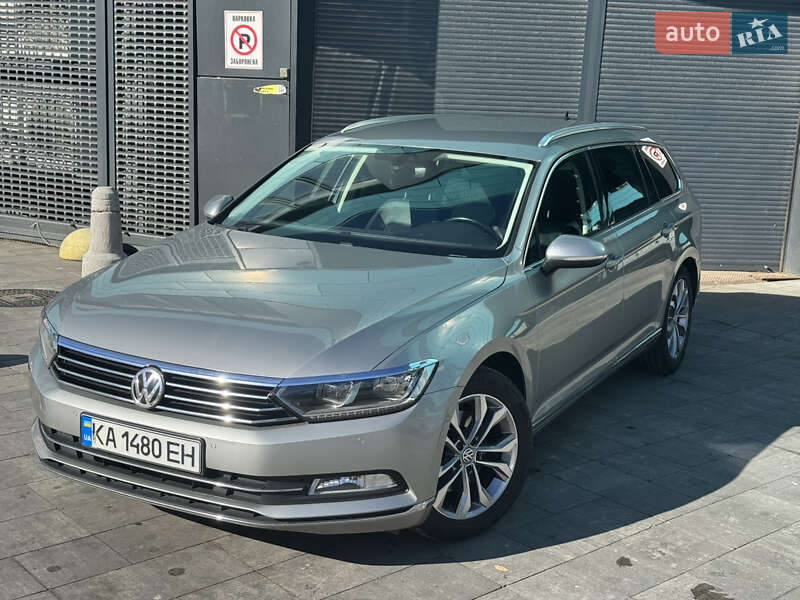 Універсал Volkswagen Passat 2016 в Києві