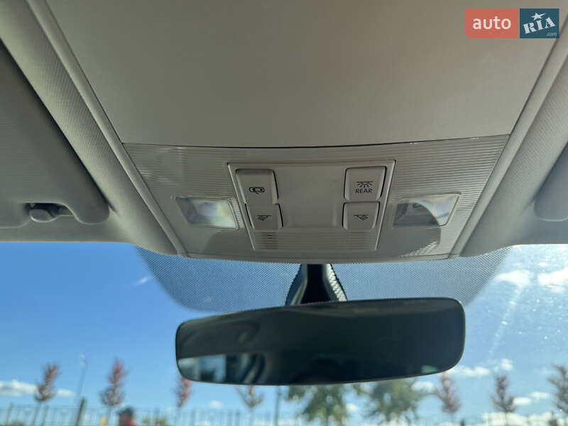 Універсал Volkswagen Passat 2016 в Києві