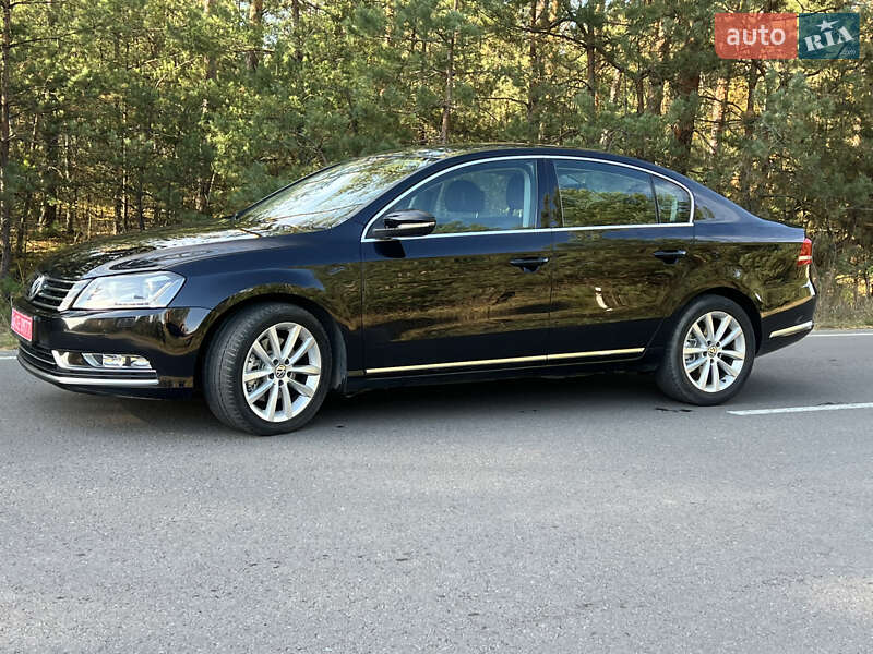 Седан Volkswagen Passat 2012 в Луцке фото 19 Седан Volkswagen Passat 2012 в Луцке