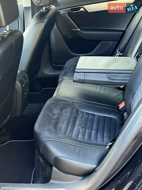 Седан Volkswagen Passat 2012 в Луцке фото 34 Седан Volkswagen Passat 2012 в Луцке