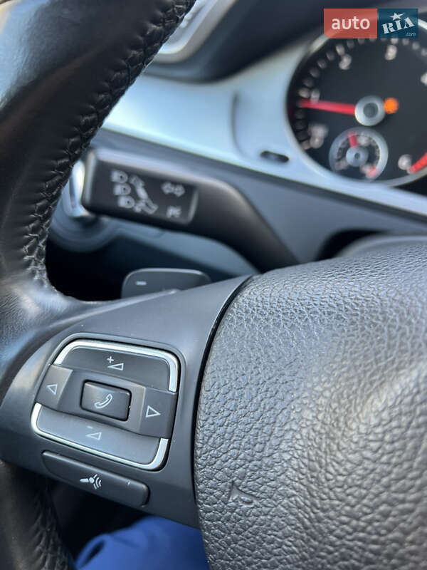 Седан Volkswagen Passat 2012 в Луцке фото 45 Седан Volkswagen Passat 2012 в Луцке