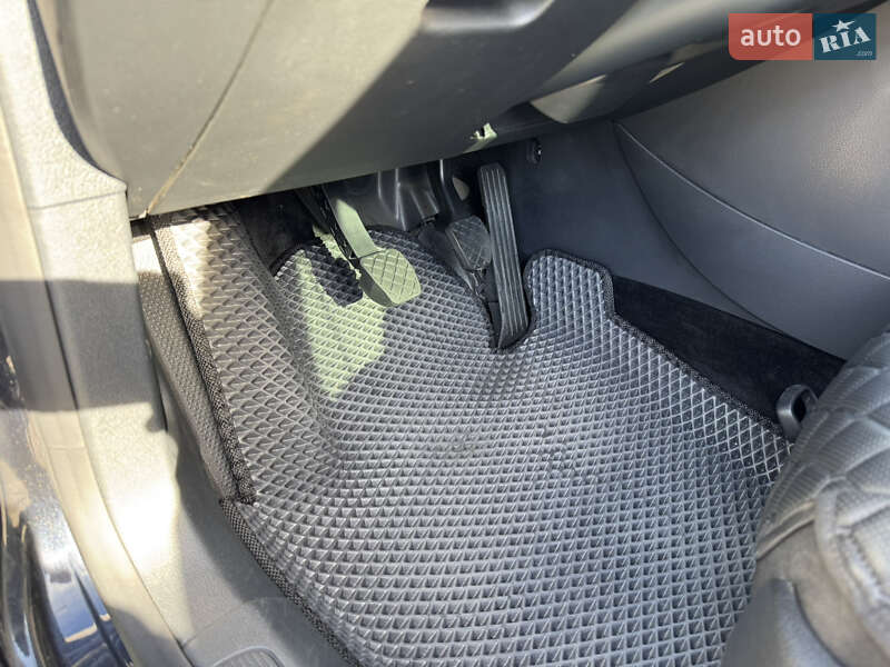 Універсал Volkswagen Passat 2011 в Вінниці фото 33 Універсал Volkswagen Passat 2011 в Вінниці