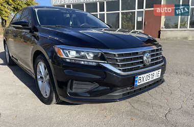 Седан Volkswagen Passat 2020 в Хмельницькому