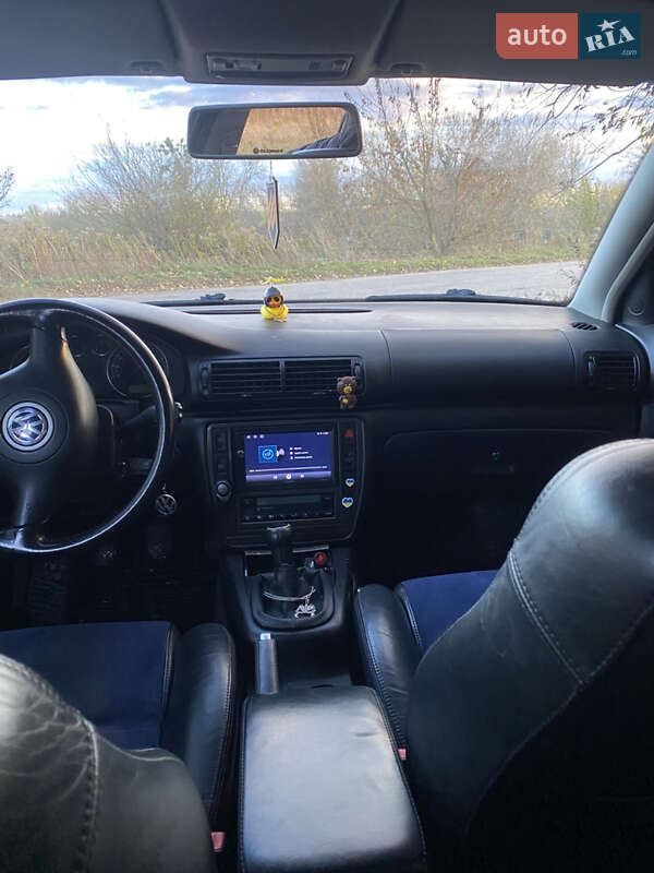 Седан Volkswagen Passat 2003 в Тернополе