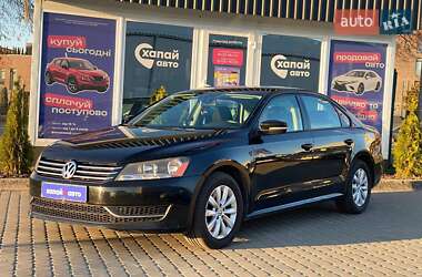 Седан Volkswagen Passat 2013 в Львове
