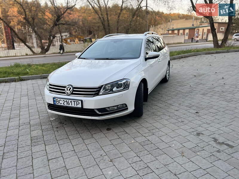 Volkswagen Passat 2011