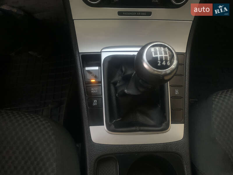 Седан Volkswagen Passat 2011 в Дубно фото 14 Седан Volkswagen Passat 2011 в Дубно