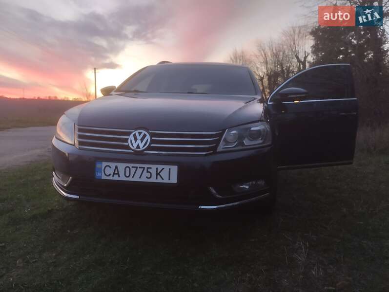 Volkswagen Passat 2012 Volkswagen Passat 2012