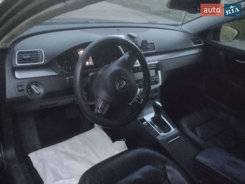 Универсал Volkswagen Passat 2012 в Смеле