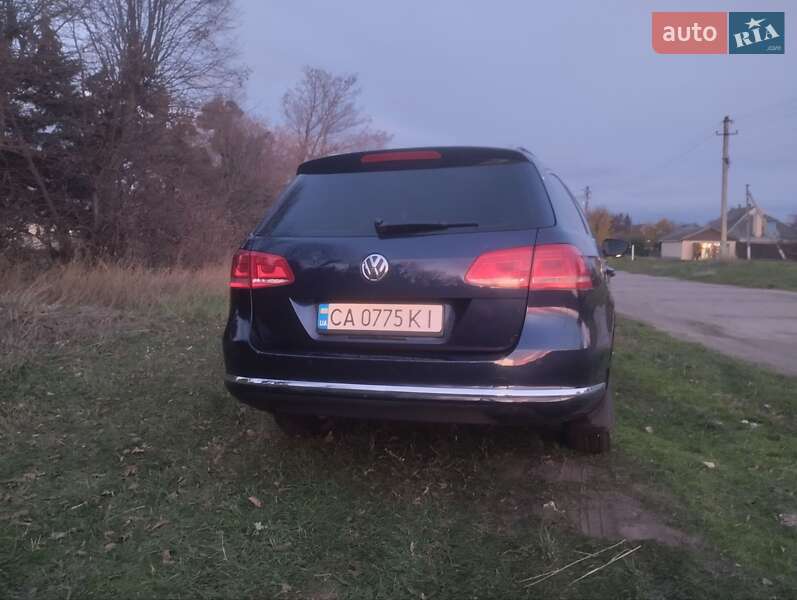 Универсал Volkswagen Passat 2012 в Смеле