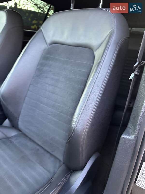 Универсал Volkswagen Passat 2019 в Стрые фото 90 Универсал Volkswagen Passat 2019 в Стрые