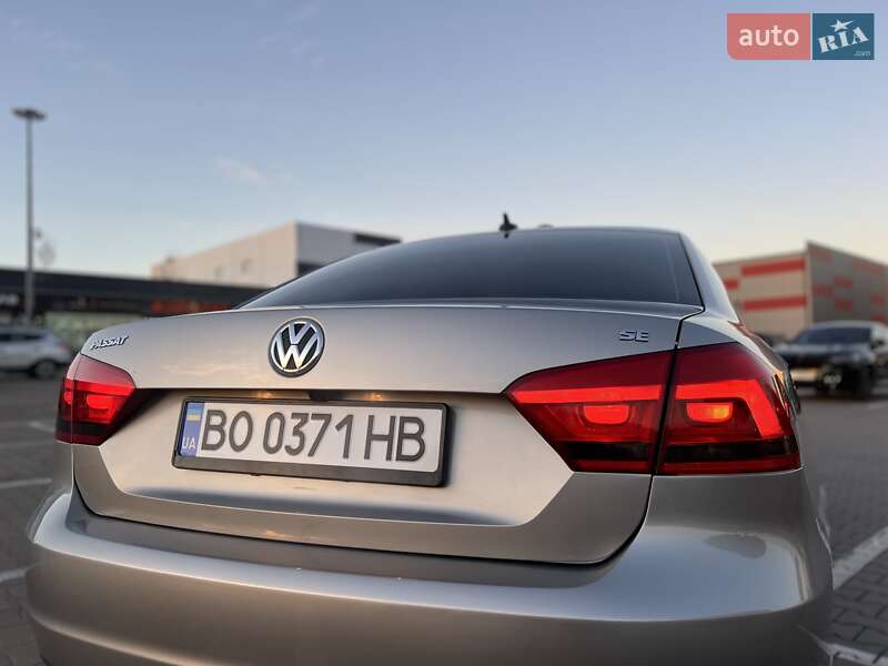 Седан Volkswagen Passat 2012 в Софиевской Борщаговке