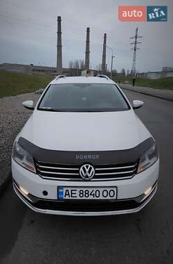 Универсал Volkswagen Passat 2011 в Днепре